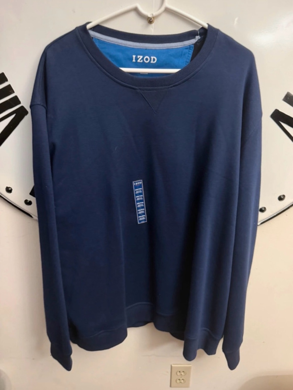 IZOD Men's Navy Crewneck Sweatshirt